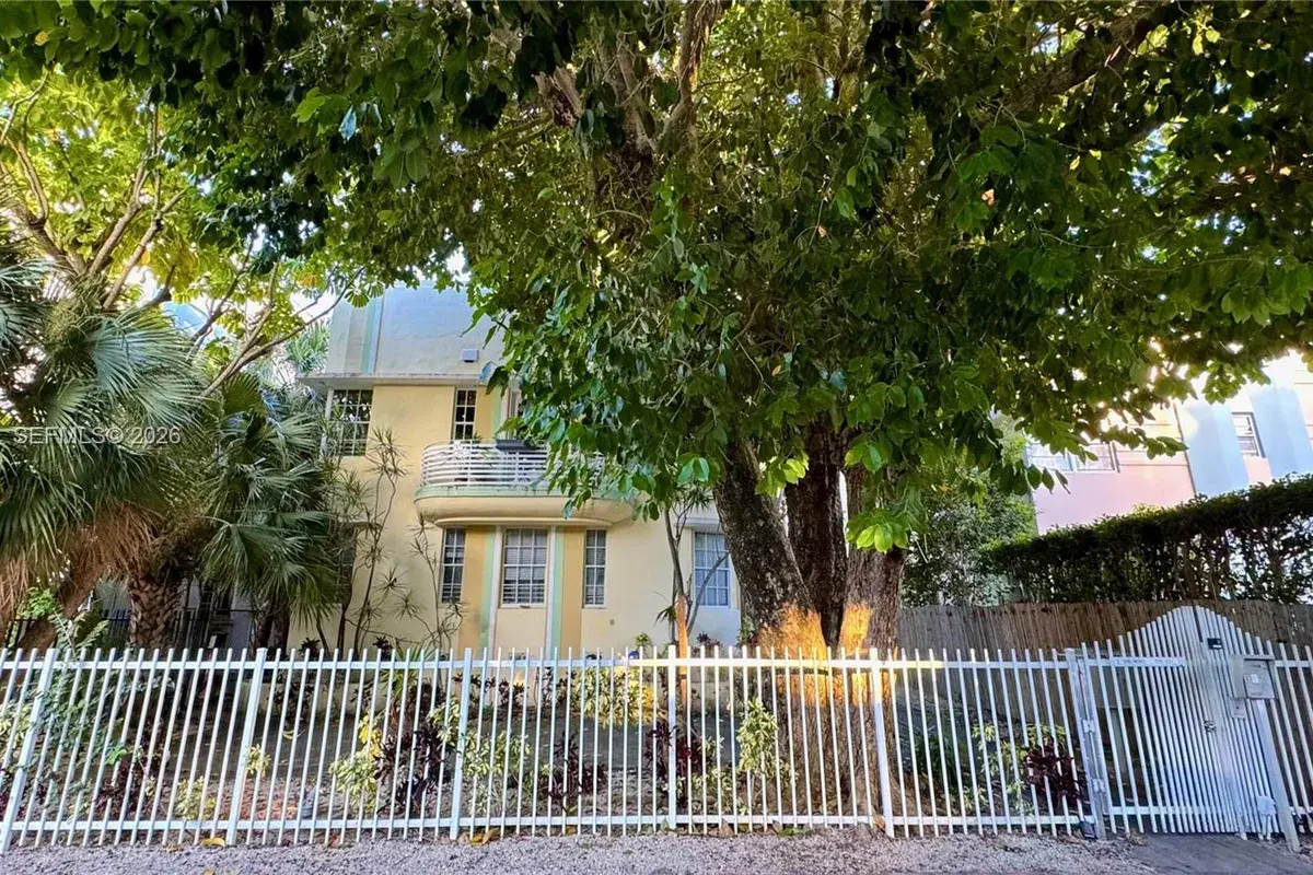 1335 Pennsylvania Ave # 3, Miami Beach FL 33139