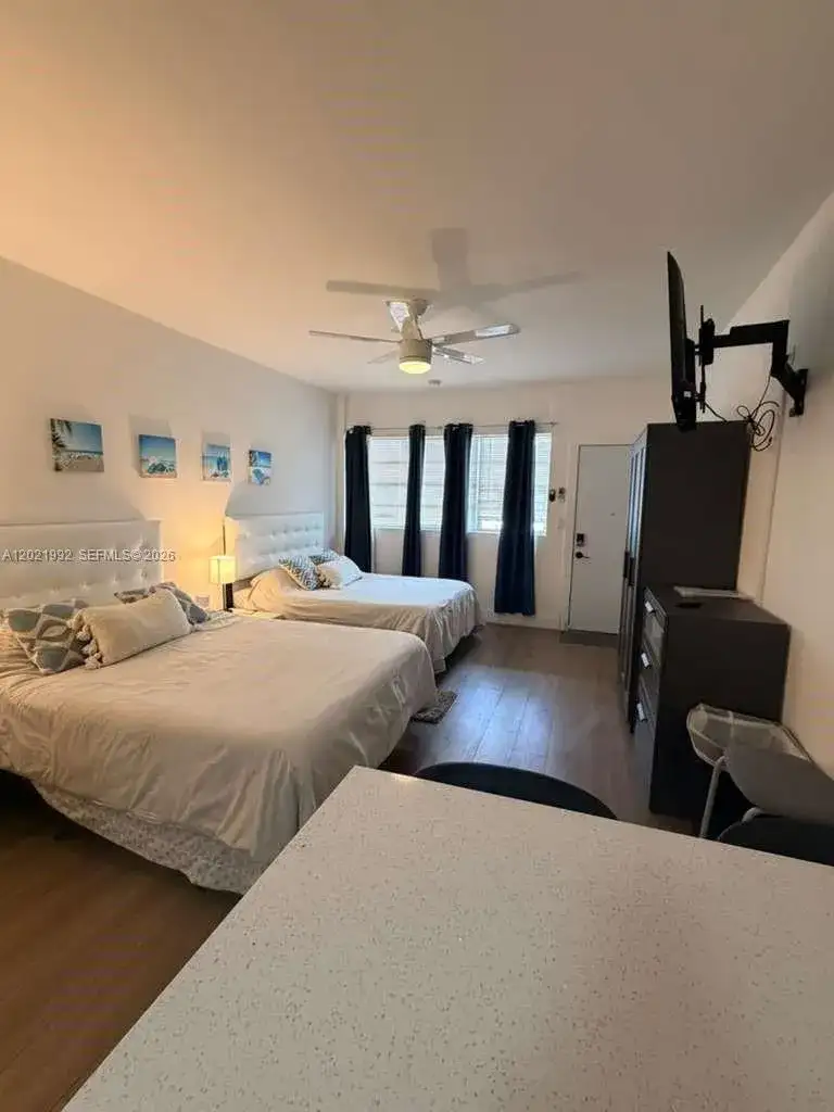 26 Diplomat Pkwy # 2214, Hallandale Beach FL 33009 photo 2