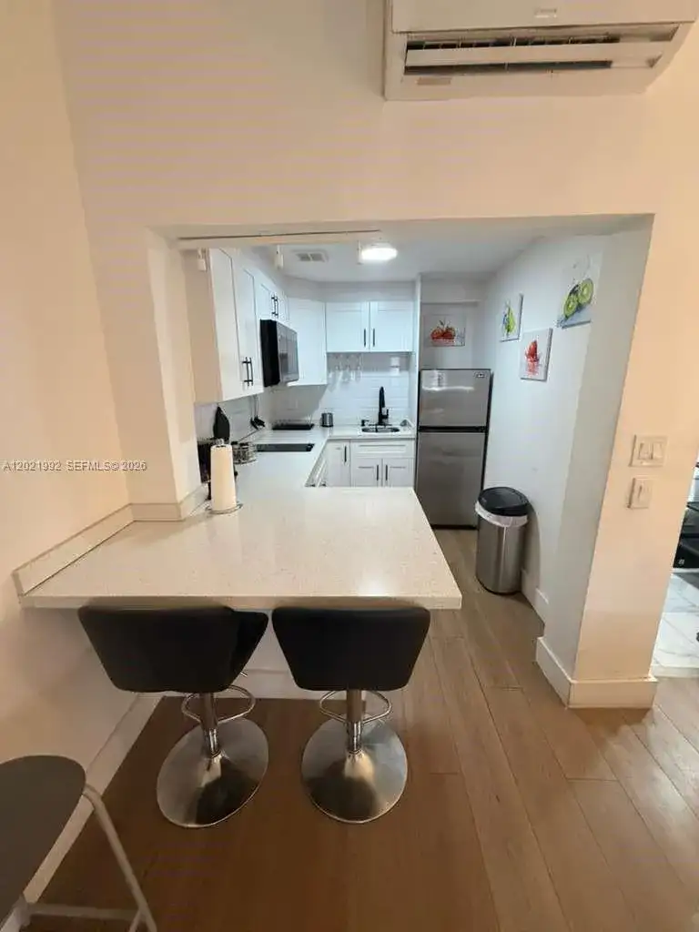 26 Diplomat Pkwy # 2214, Hallandale Beach FL 33009 photo 4