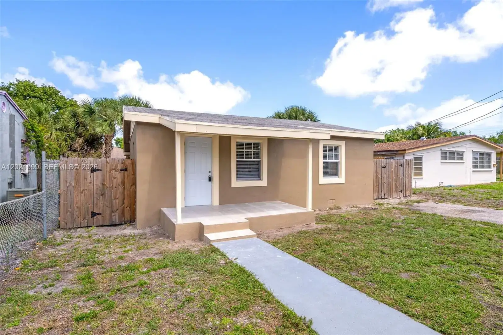 1660 W 26th St, Riviera Beach FL 33404 photo 3
