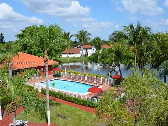 12365 SW 18th Street # 403, Miami FL 33175 photo 2