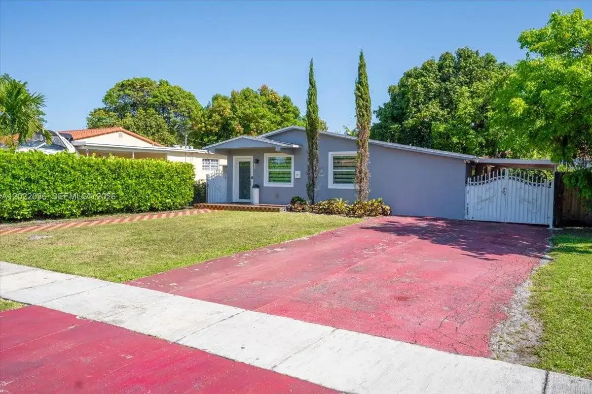 120 W 50th St, Hialeah FL 33012 photo 4