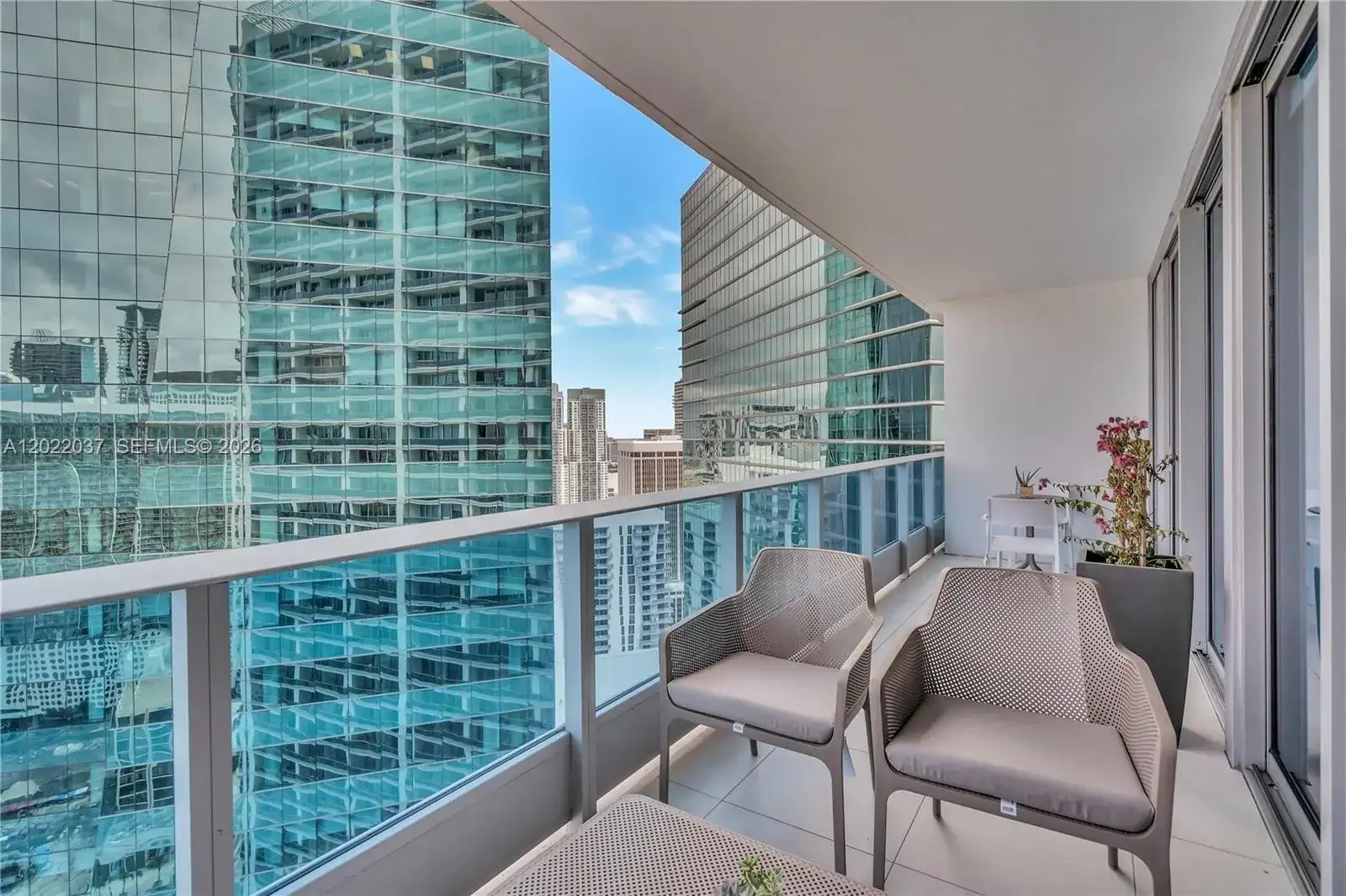 200 Biscayne Boulevard Way # 3911, Miami FL 33131 photo 5