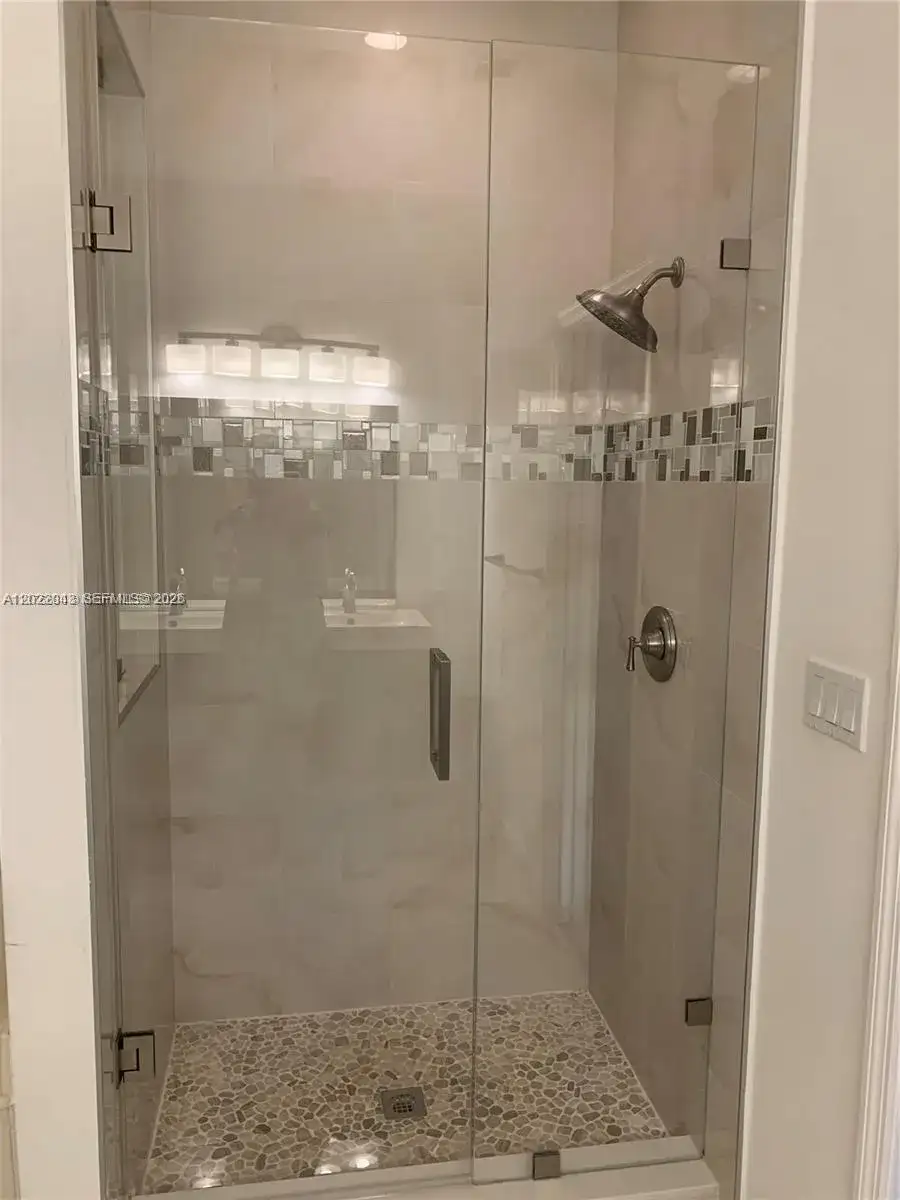 649 NE 33rd Ter # 649, Homestead FL 33033 photo 3