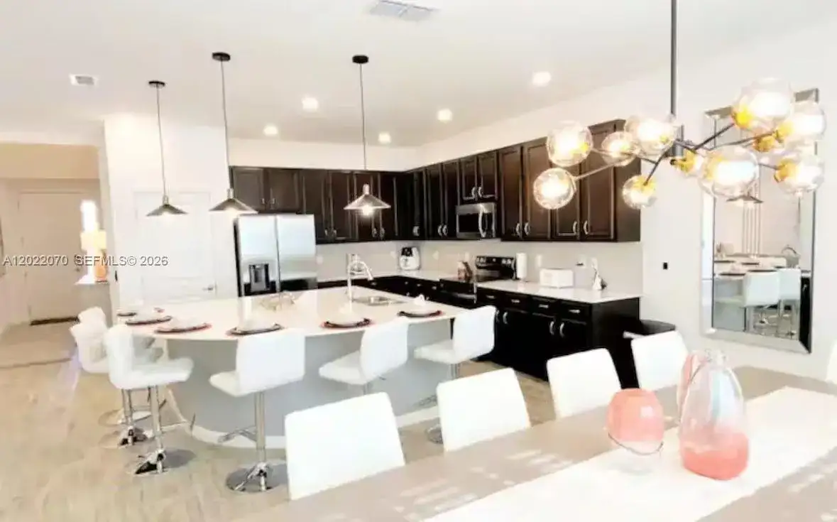 2484 SHANTI DR, Kissimmee FL 34746 photo 3