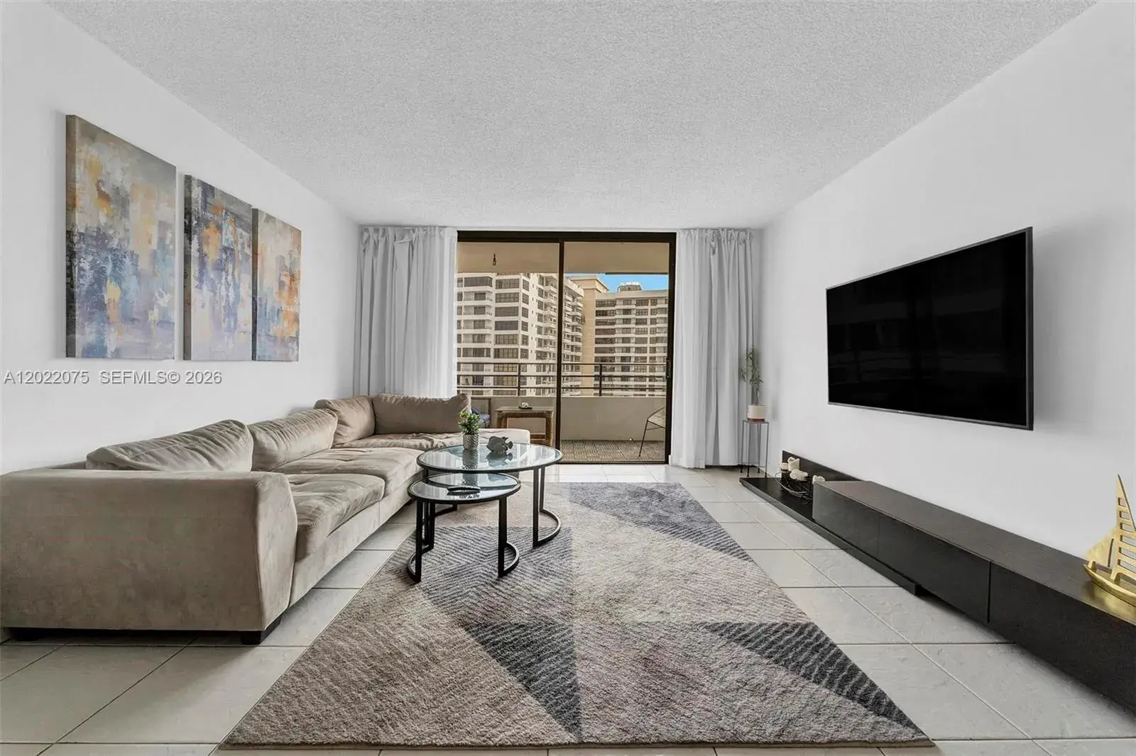600 Three Islands Blvd # 1615, Hallandale Beach FL 33009