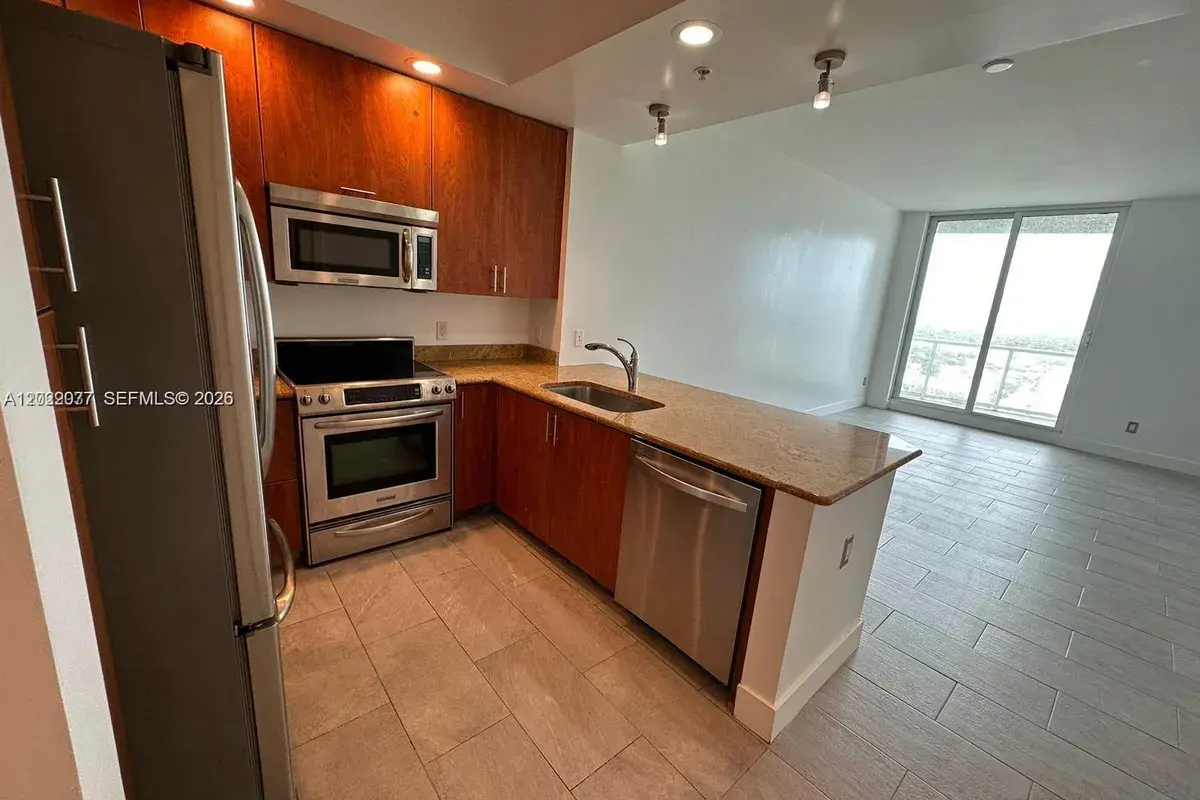 315 NE 3rd Ave # 2009, Fort Lauderdale FL 33301