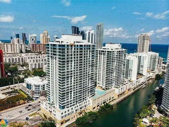 330 Sunny Isles Blvd # 1003, Sunny Isles Beach FL 33160 photo 2
