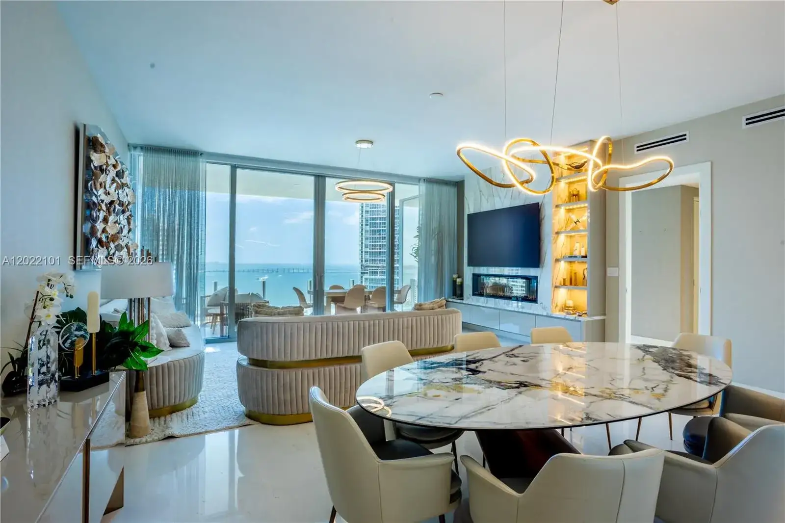 300 Biscayne Boulevard Way # 2203C, Miami FL 33131 photo 3