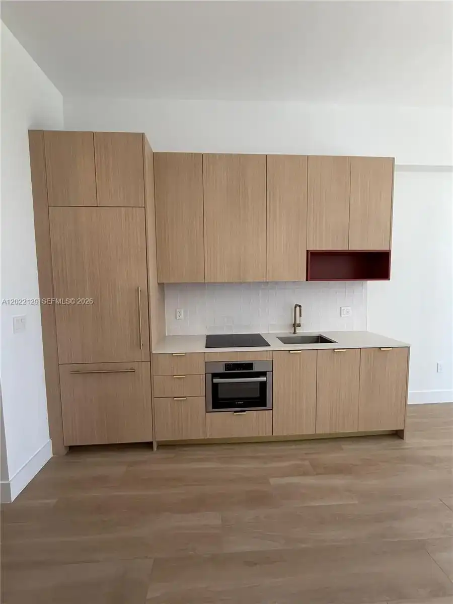 90 NE 32nd ST # 1110, Miami FL 33145