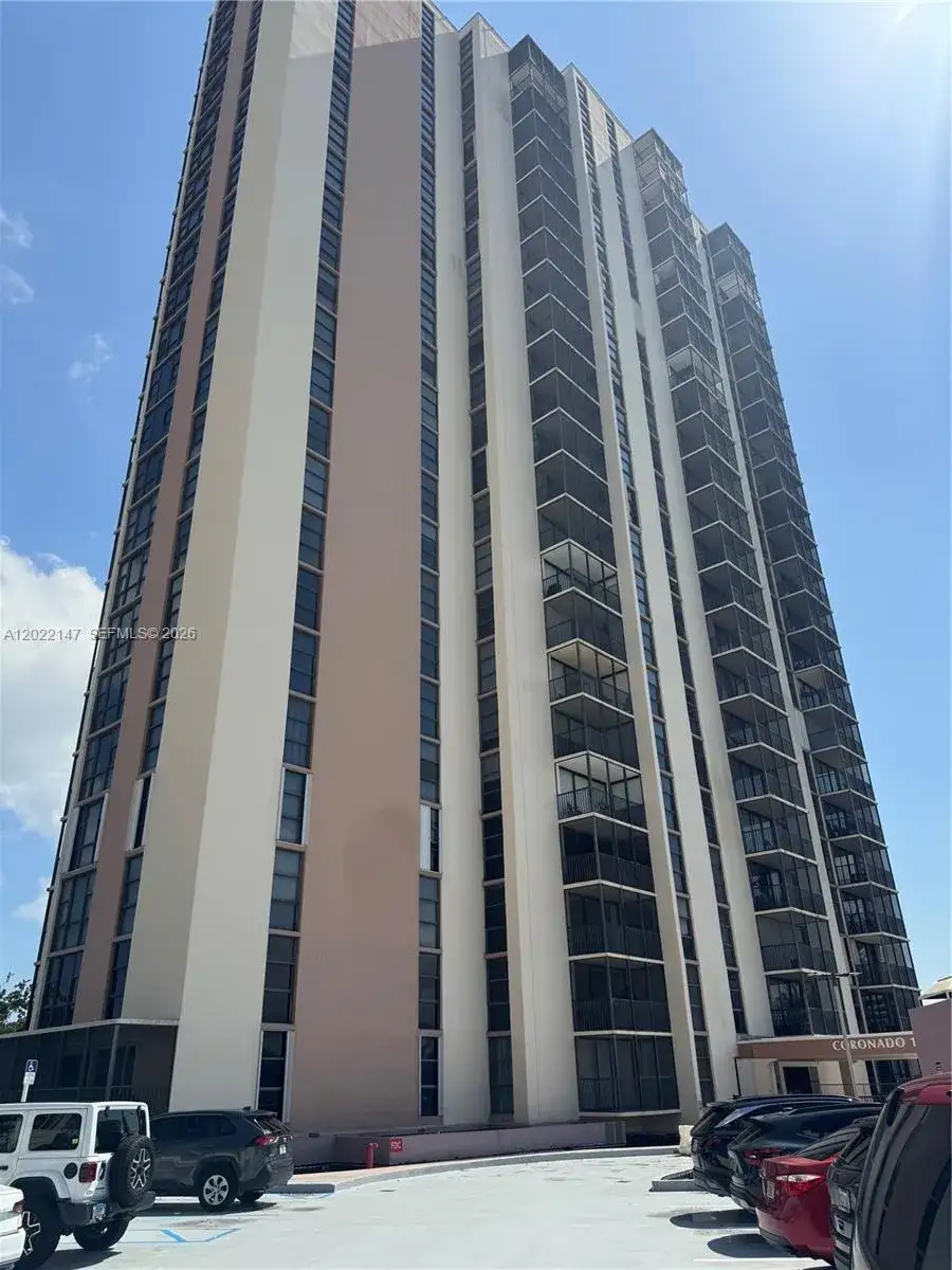 20335 W Country Club Dr # 1205, Aventura FL 33180