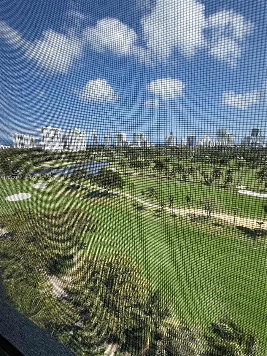 20335 W Country Club Dr # 1205, Aventura FL 33180 photo 4