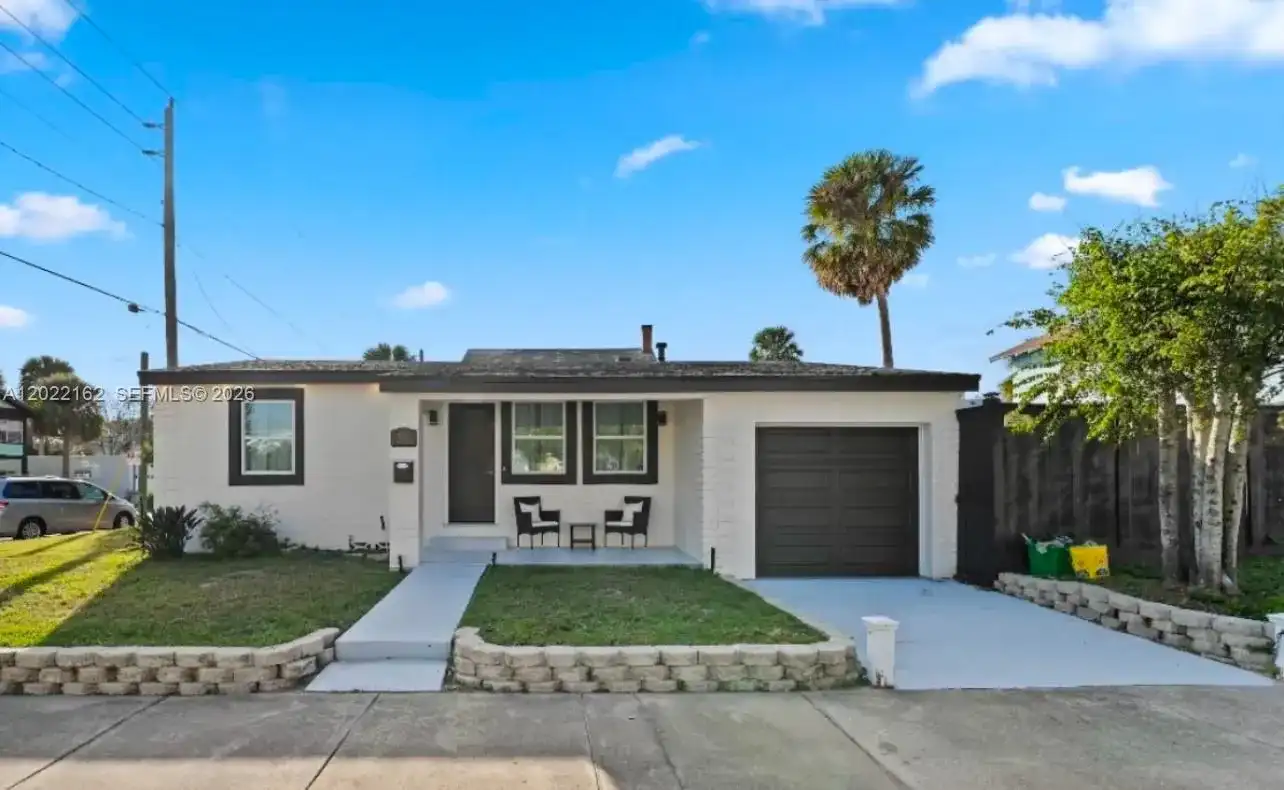 301 N Hollywood Ave, Daytona FL 32118