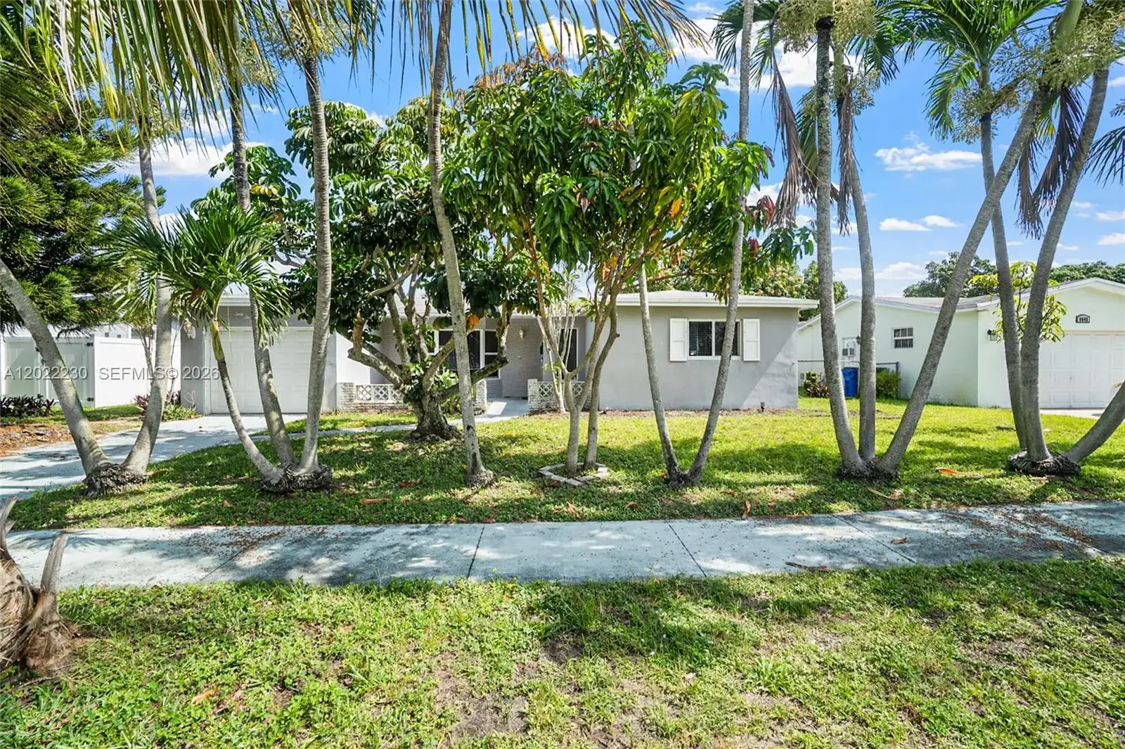 6667 NW 1st St, Margate FL 33063 photo 2