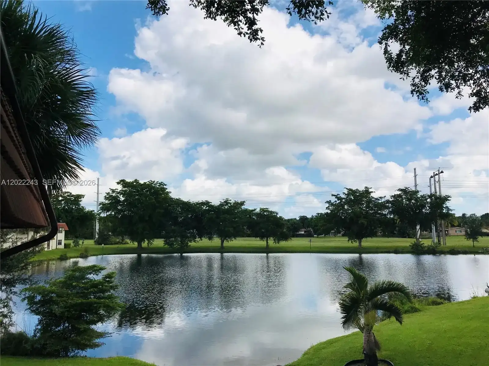 565 NW 100th Pl # 203, Pembroke Pines FL 33024