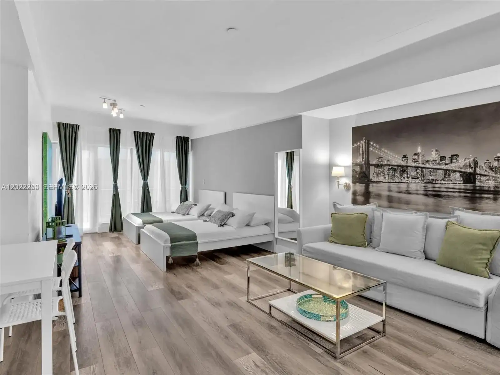 1052 Ocean Dr # C203, Miami Beach FL 33139 photo 3