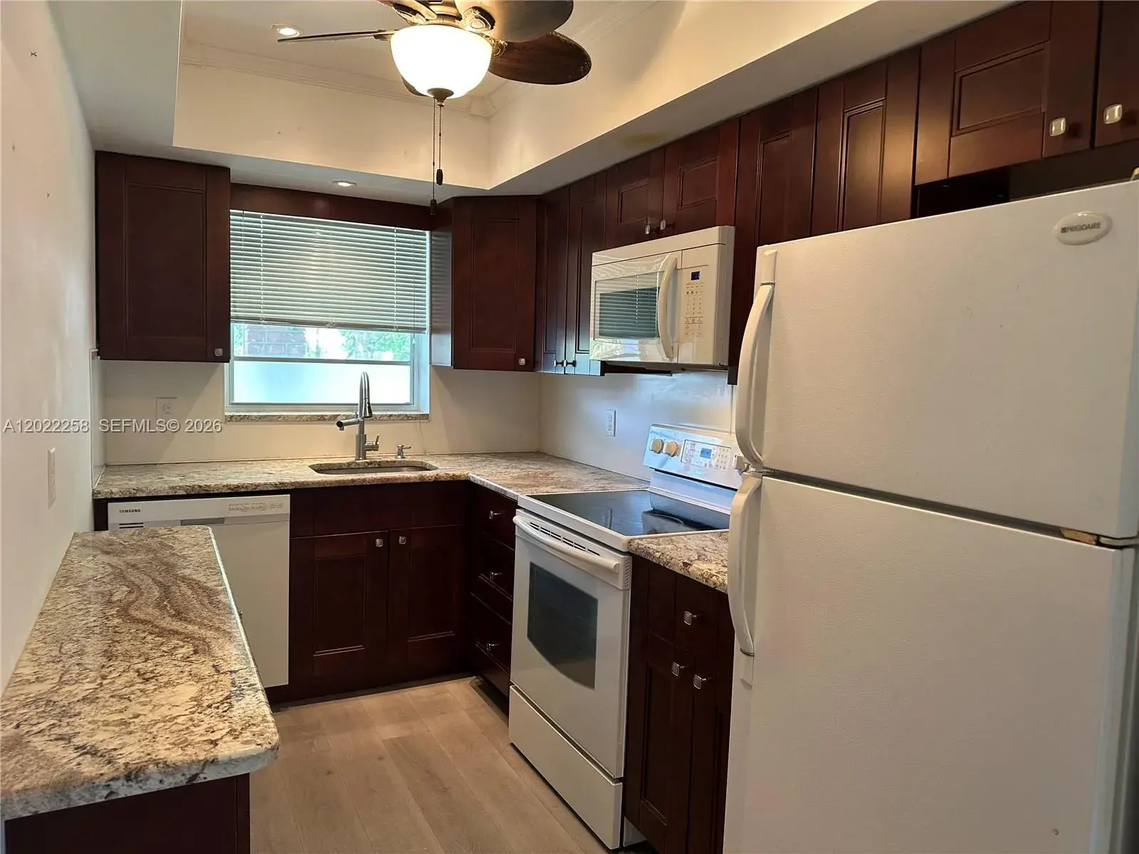 3700 Harrison St # 15A, Hollywood FL 33021