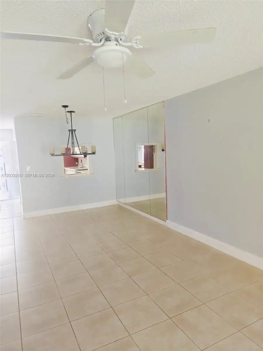 1140 NW 85th Ave # A16, Plantation FL 33322 photo 2