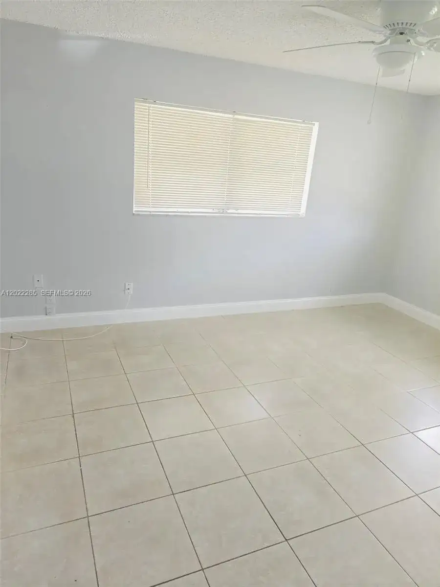 1140 NW 85th Ave # A16, Plantation FL 33322 photo 4