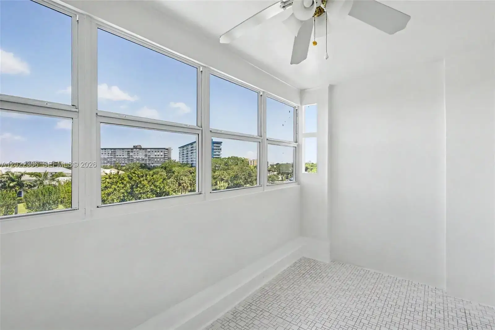 4330 Hillcrest Dr # 506, Hollywood FL 33021 photo 4