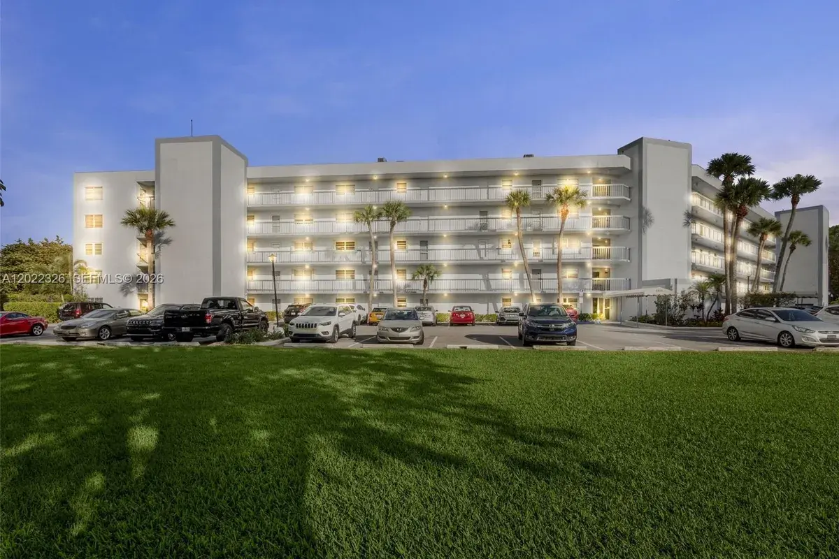 6400 NW 2nd Ave # 117, Boca Raton FL 33487