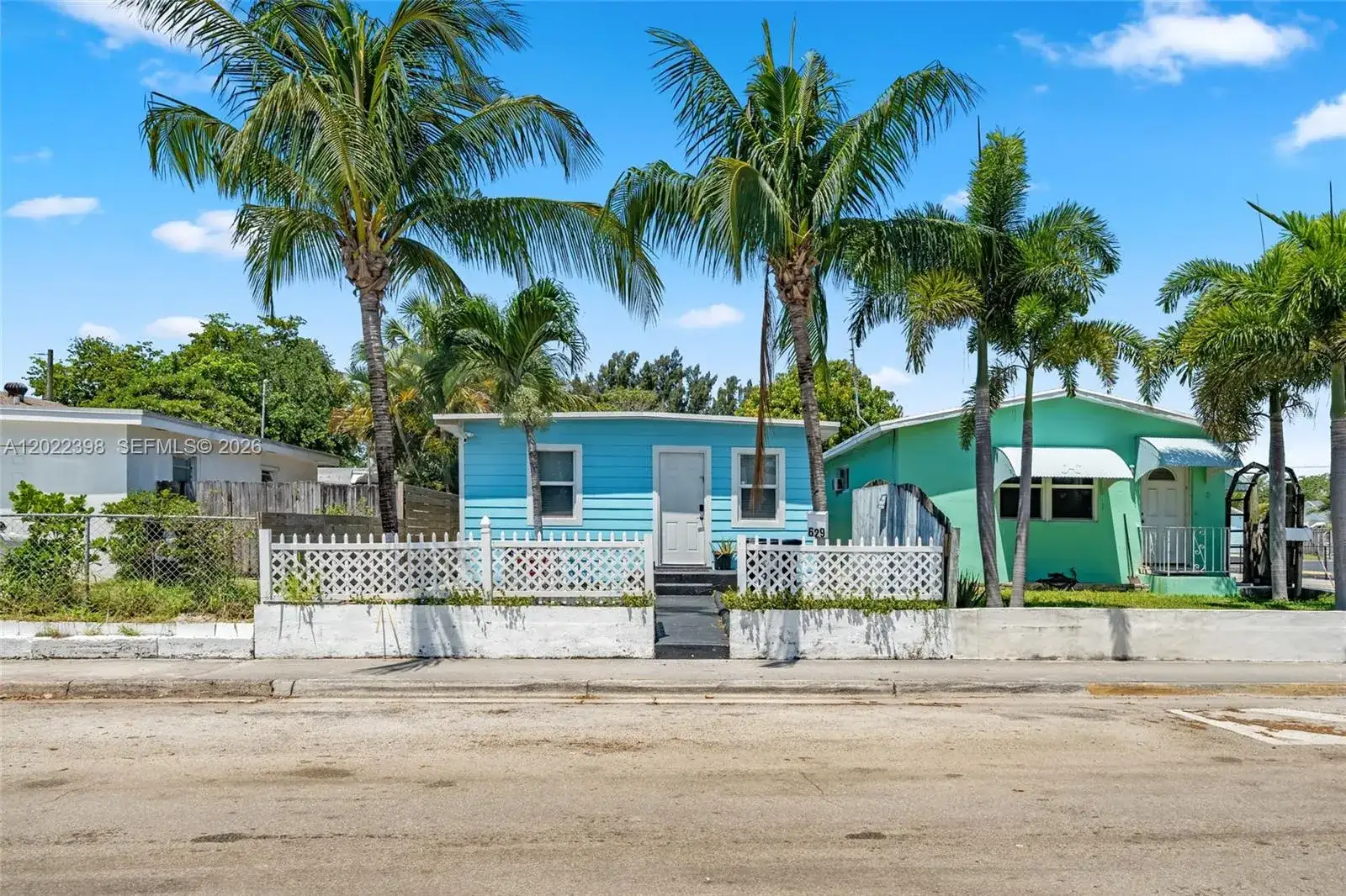629 N F St, Lake Worth FL 33460 photo 2
