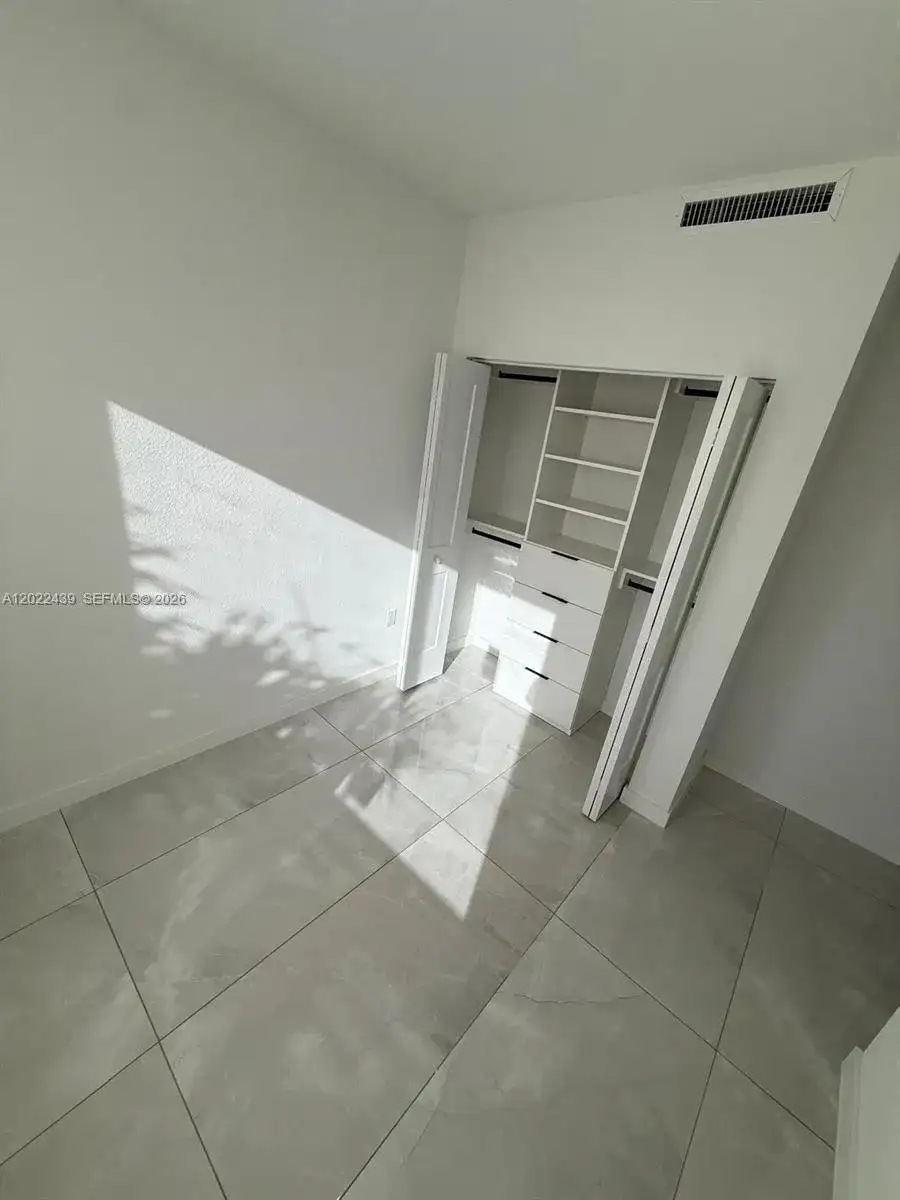 419 NW 13th Ct # 1, Florida City FL 33034 photo 5