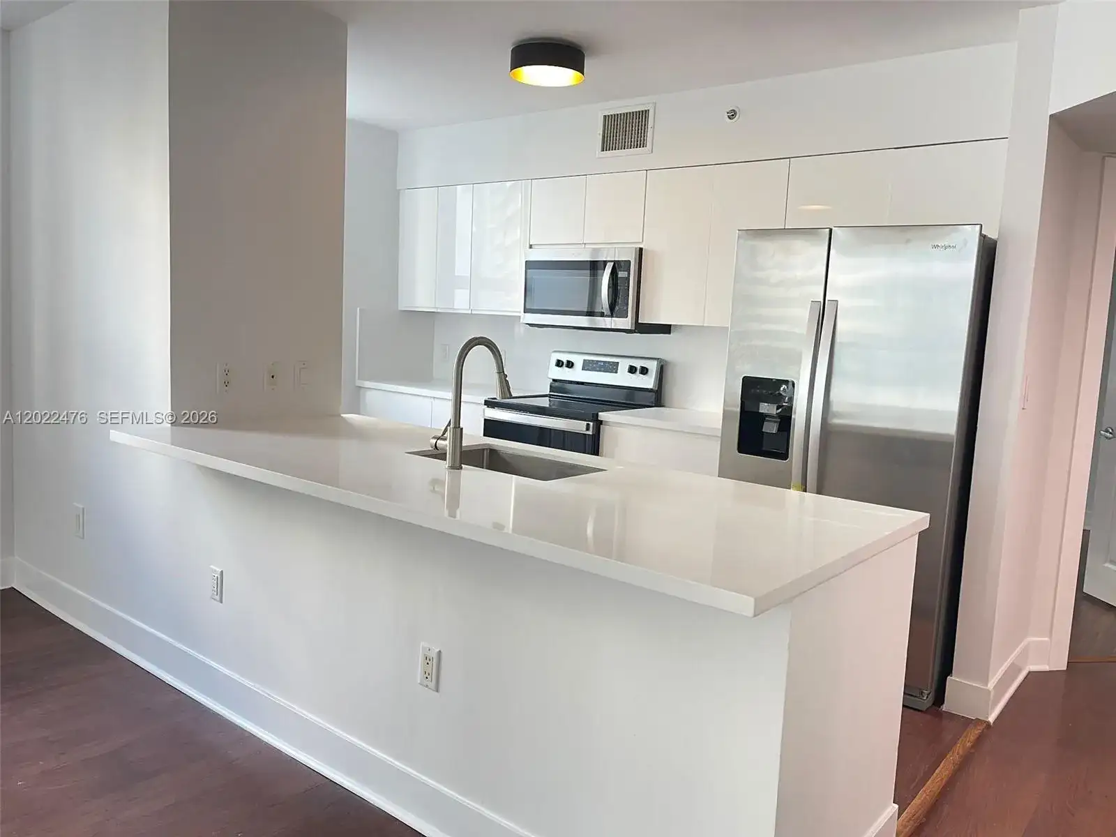 1155 Brickell Bay Dr # 1102, Miami FL 33131 photo 2