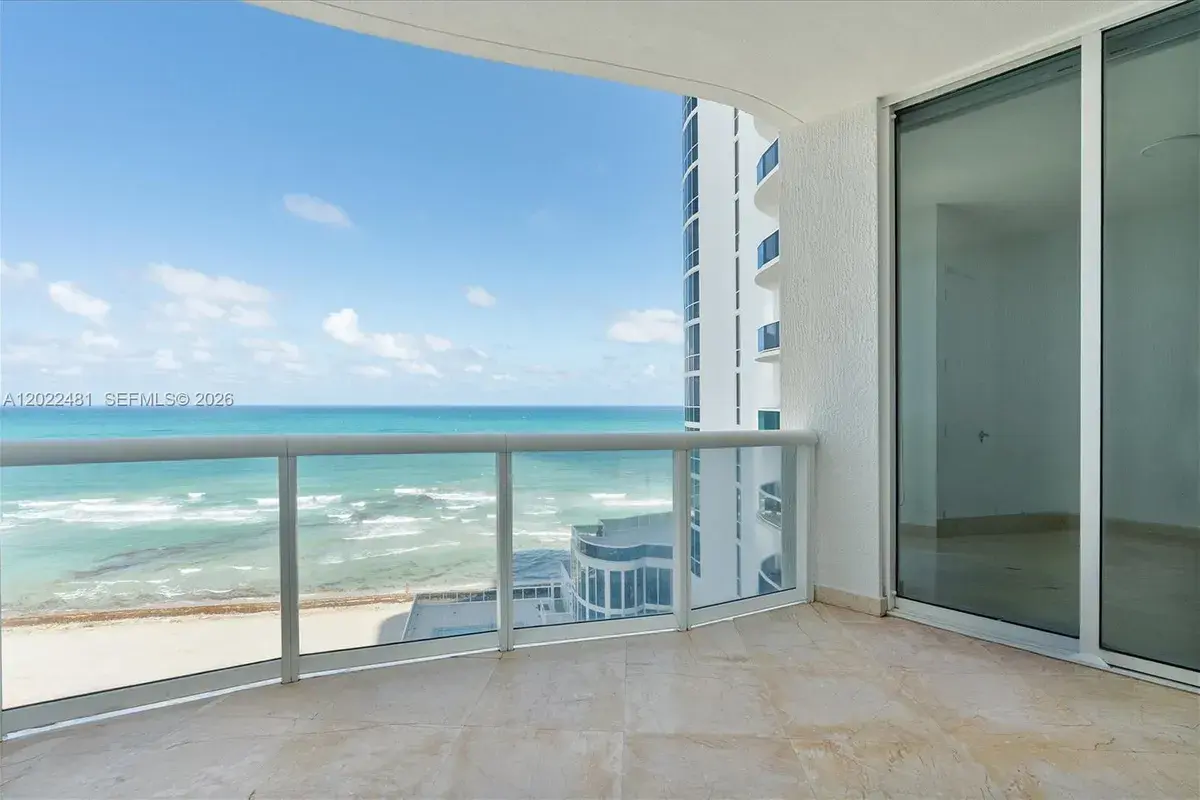 15901 Collins Ave # 904, Sunny Isles Beach FL 33160