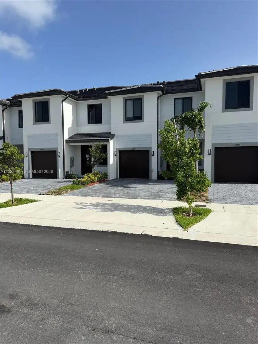 34466 SW 190 Ave, Homestead FL 33034 photo 2