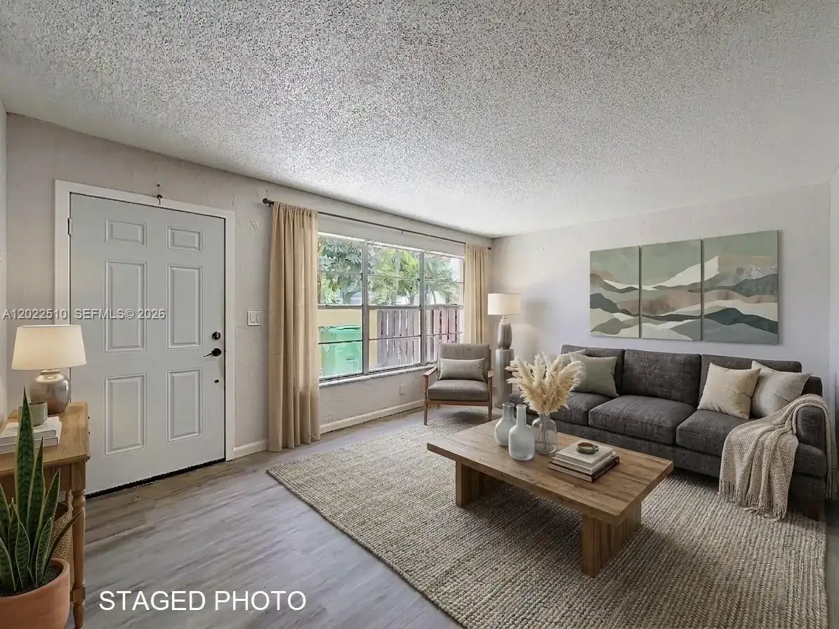 3702 SW 60th Ter # 31, Davie FL 33314 photo 5