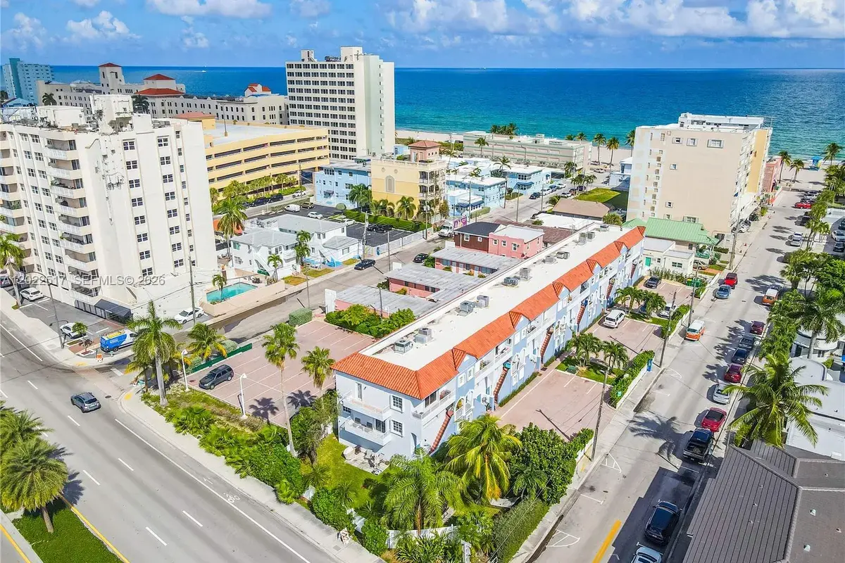 349 Virginia St # 349, Hollywood FL 33019
