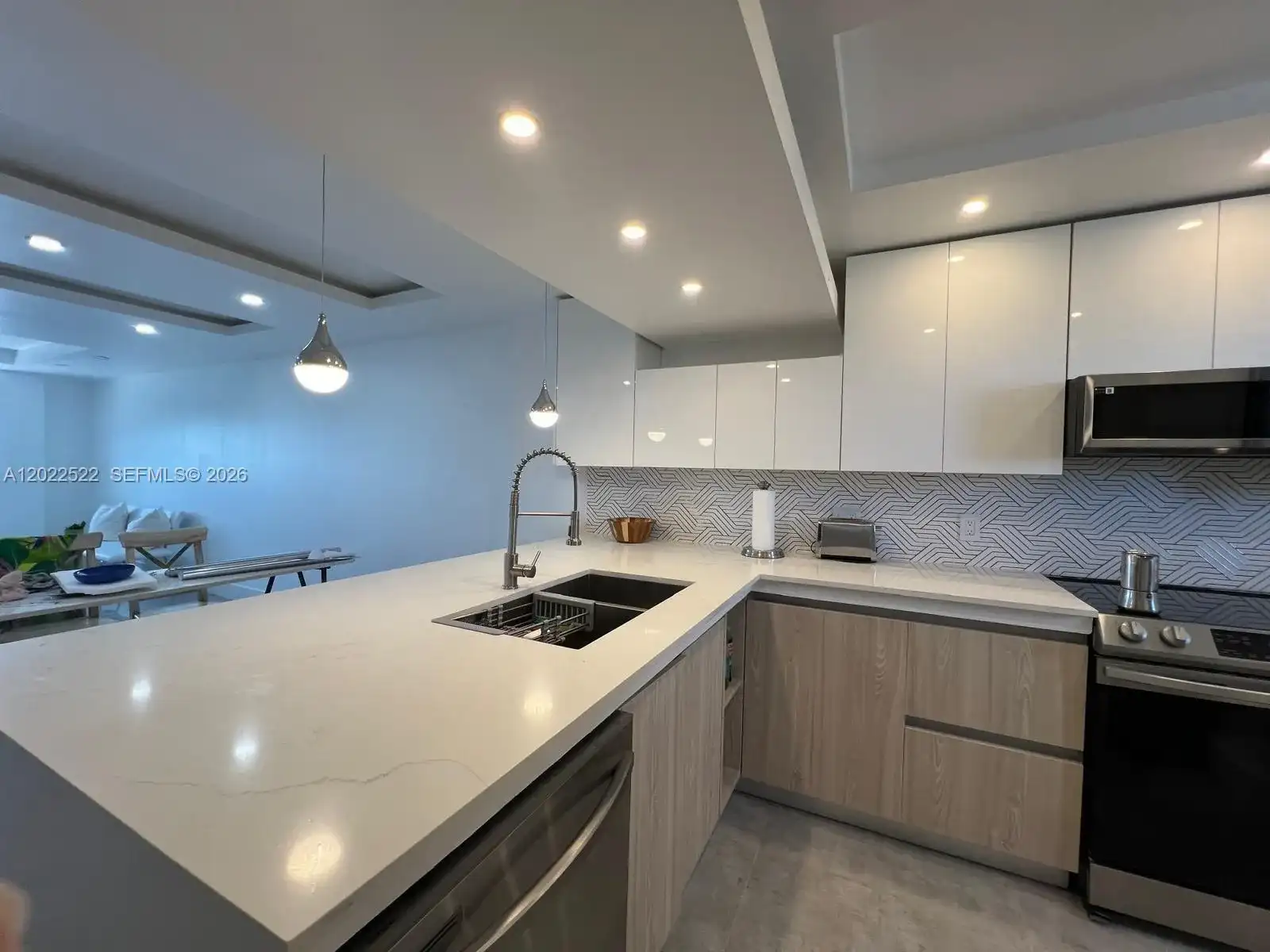2903 N Miami Beach Blvd # 1003, North Miami Beach FL 33160