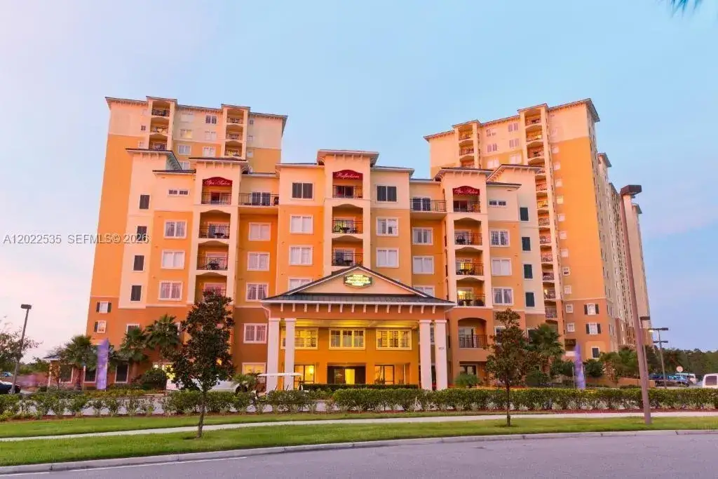 8101 RESORT VILLAGE # 31411, Orlando FL 32821