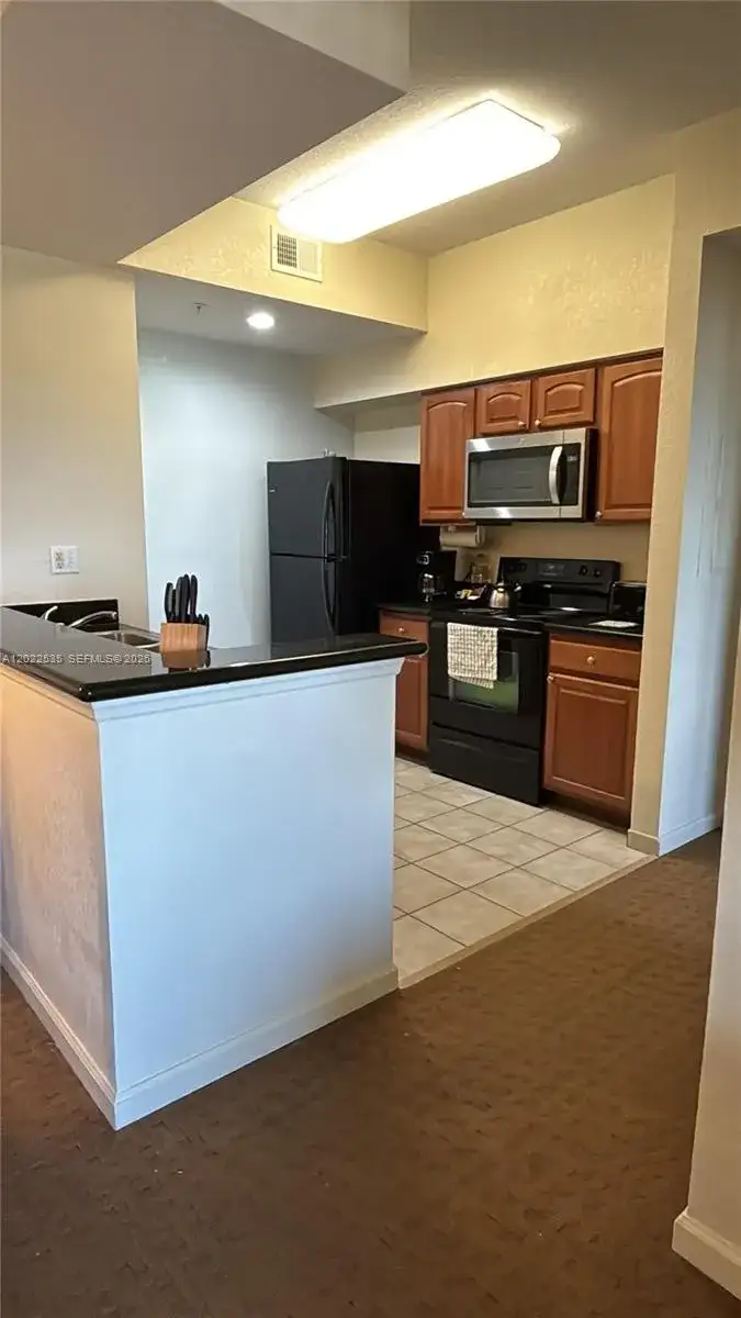 8101 RESORT VILLAGE # 31411, Orlando FL 32821 photo 2