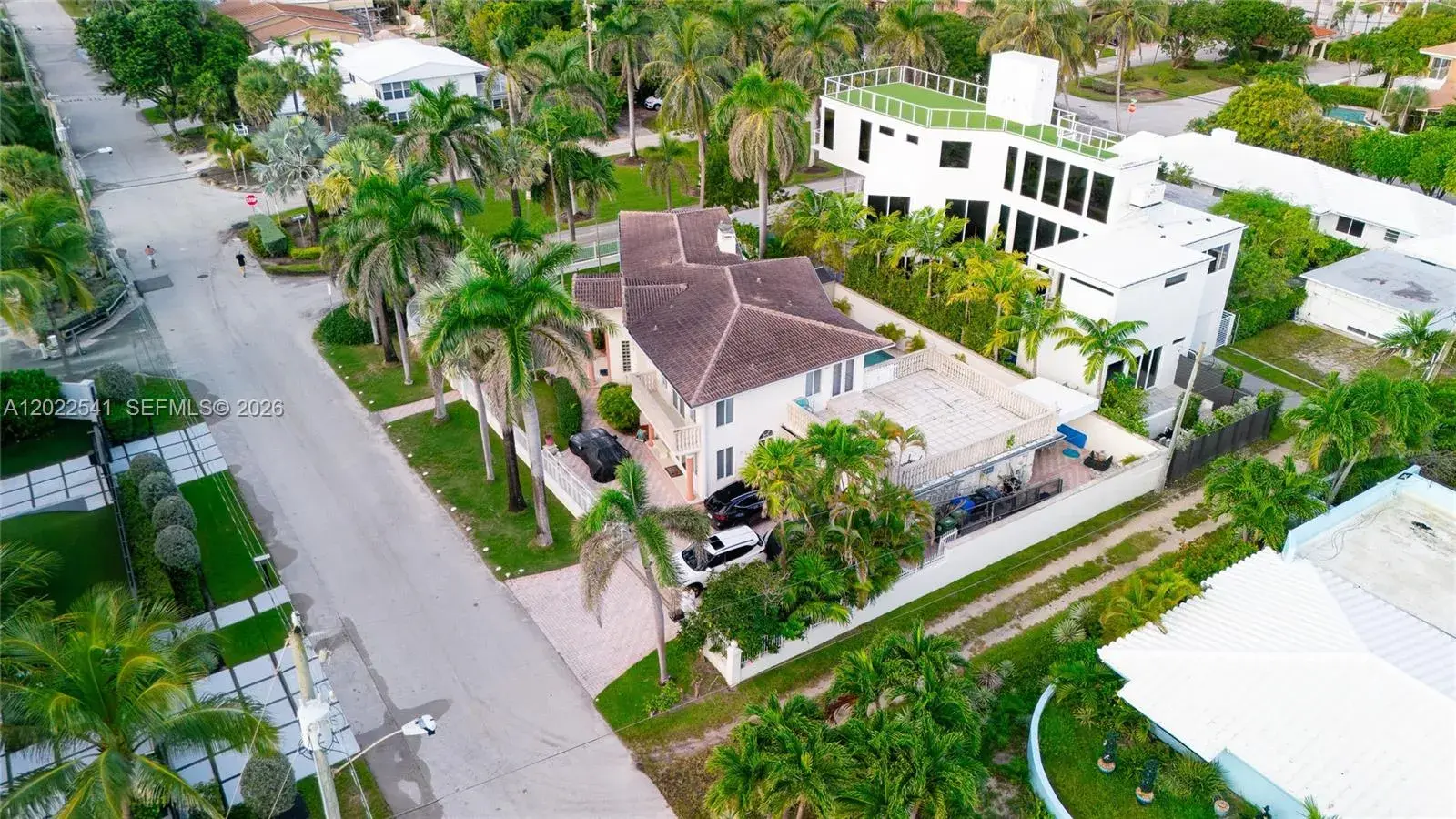 2701 N Atlantic Blvd, Fort Lauderdale FL 33308