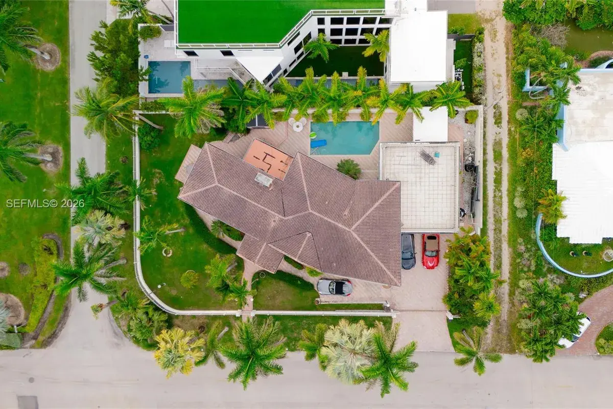 2701 N Atlantic Blvd, Fort Lauderdale FL 33308