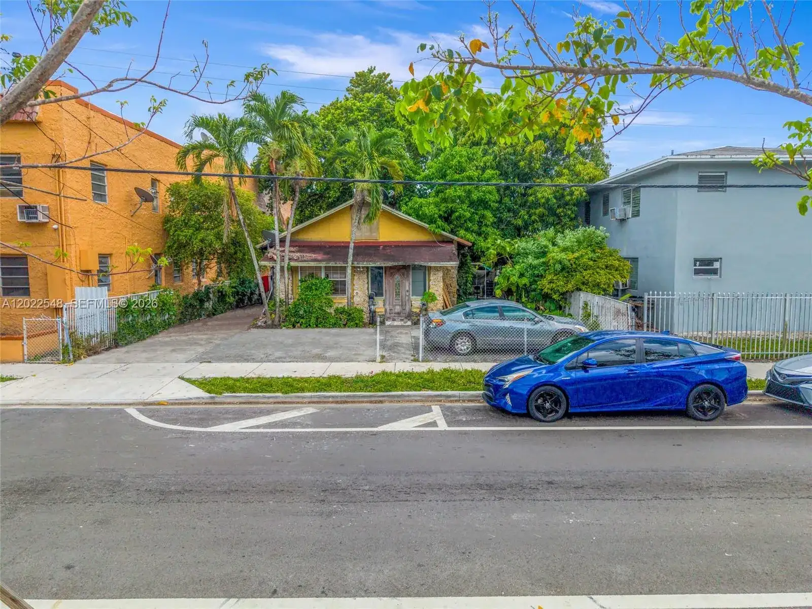 1568 SW 5th St, Miami FL 33135 photo 4