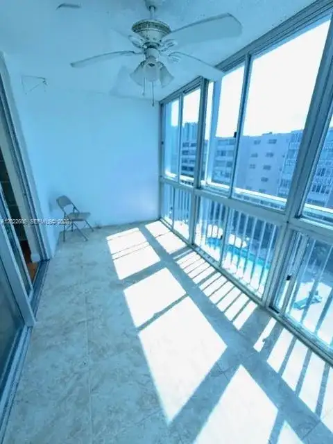 319 NE 14th Ave # 607, Hallandale Beach FL 33009 photo 5