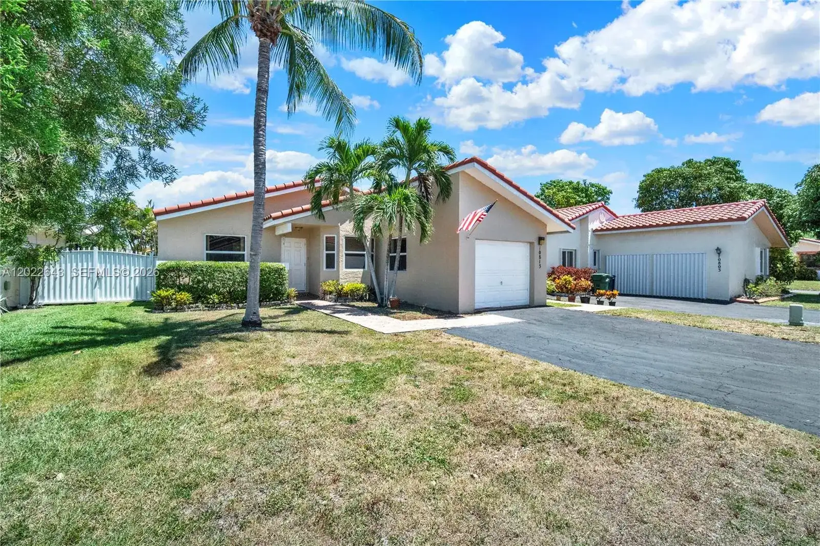 10813 SW 158th Ln, Miami FL 33157 photo 3