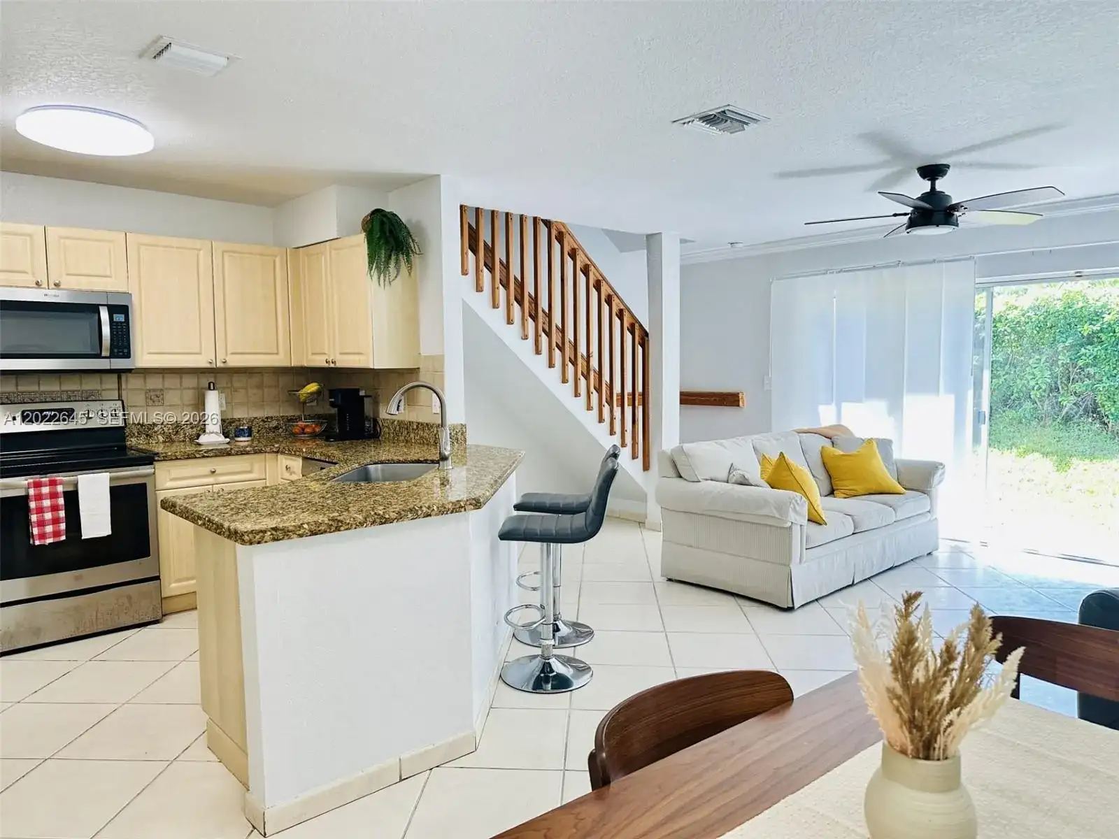 8952 NW 38th Dr., Coral Springs FL 33065 photo 2