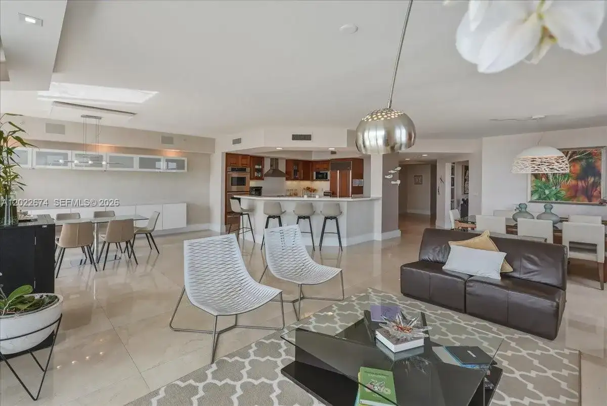 3301 NE 183rd St # 2101, Aventura FL 33160 photo 2