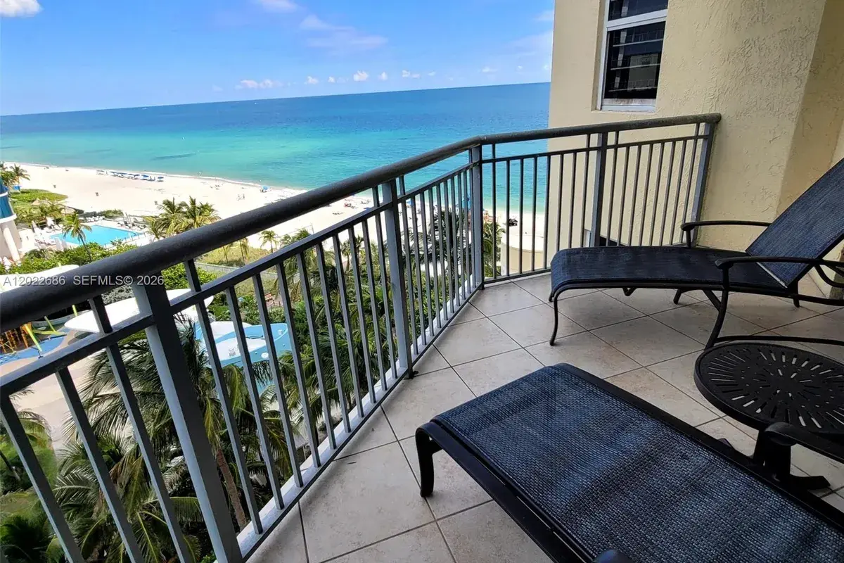 17375 Collins Ave # 1007, Sunny Isles Beach FL 33160