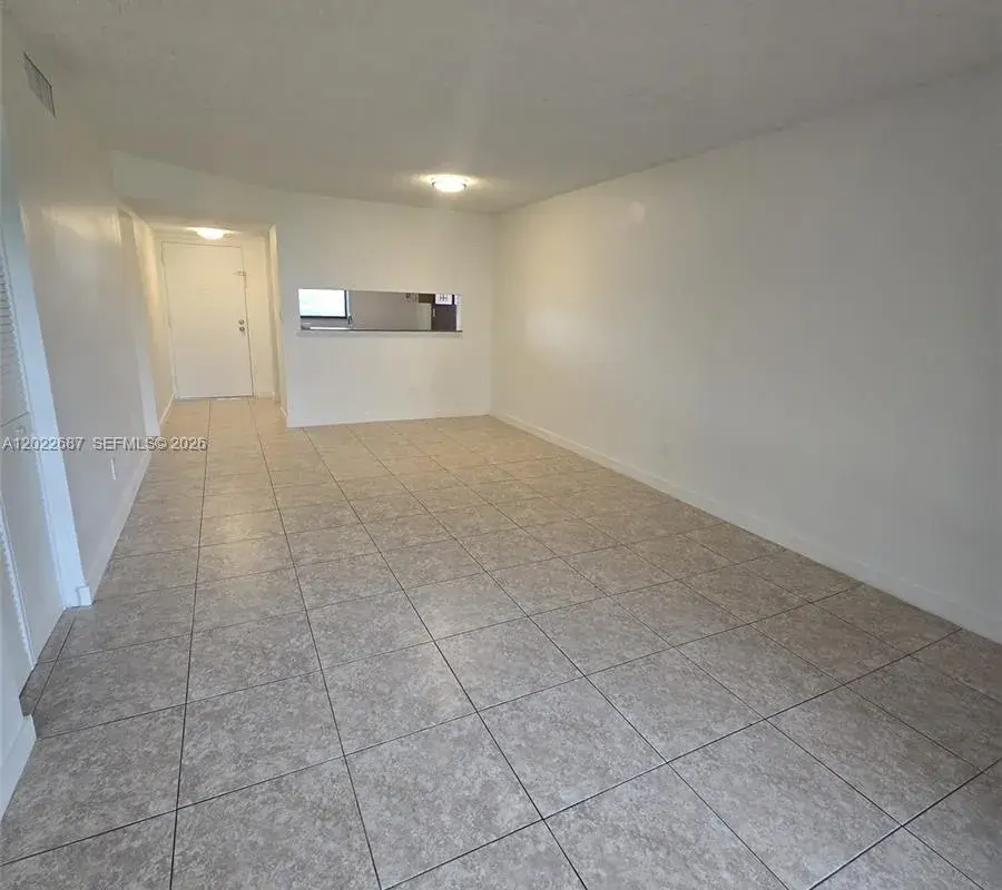 3470 Foxcroft Rd # 307, Miramar FL 33025