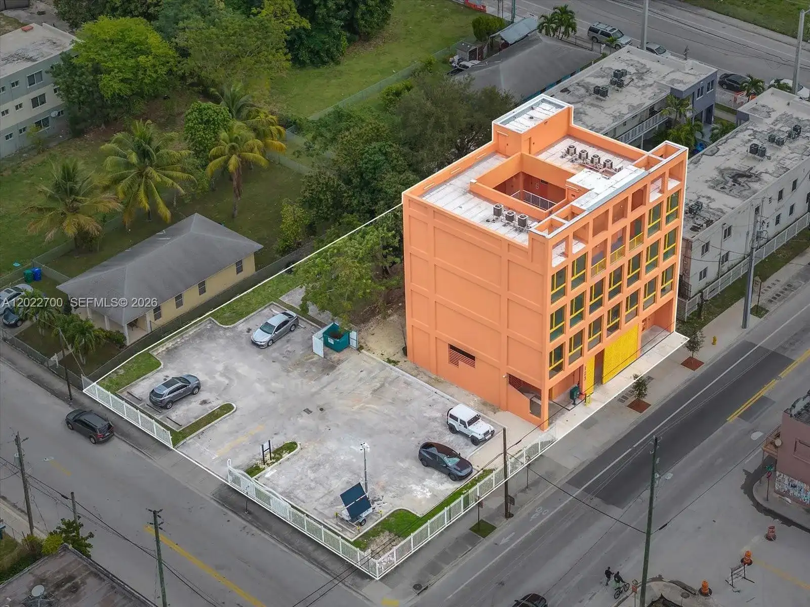 123 NW 14th St # 201, Miami FL 33136 photo 2