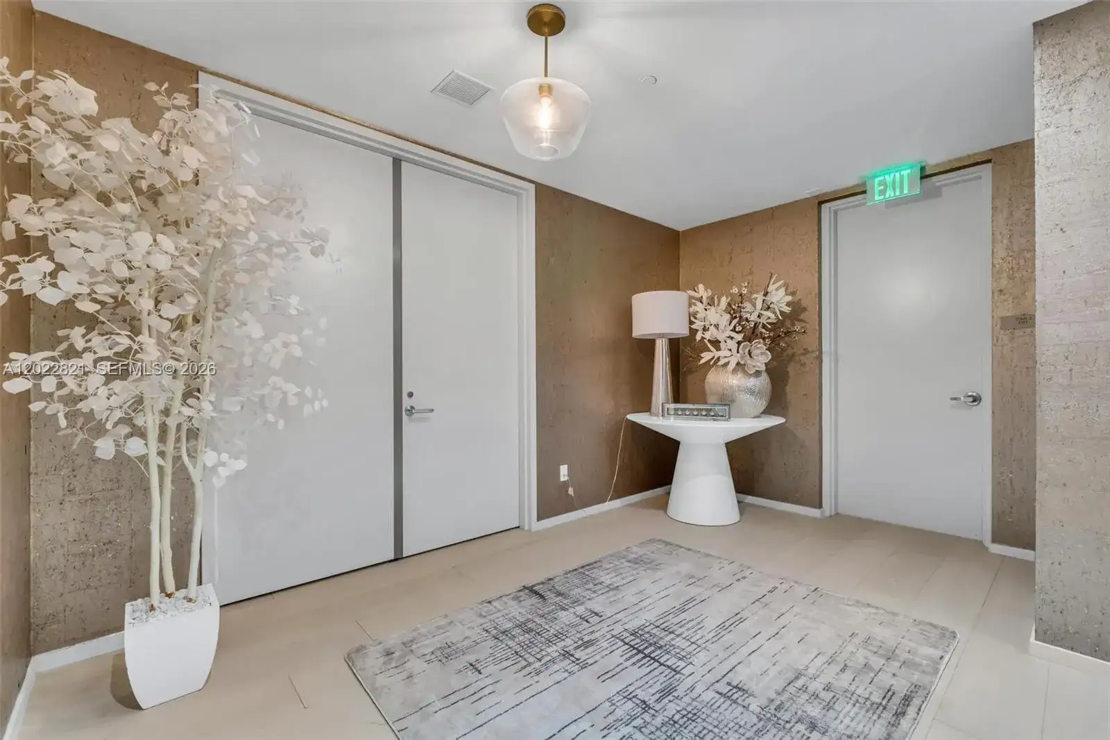18975 Collins Ave # 2802, Sunny Isles Beach FL 33160 photo 2