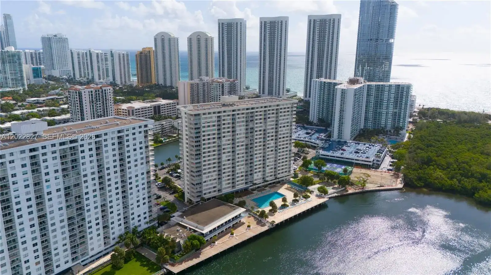 300 Bayview Dr # 1504, Sunny Isles Beach FL 33160 photo 5