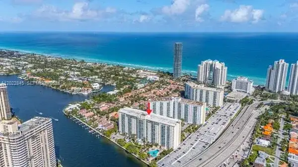 19390 Collins Ave # 817, Sunny Isles Beach FL 33160 photo 2