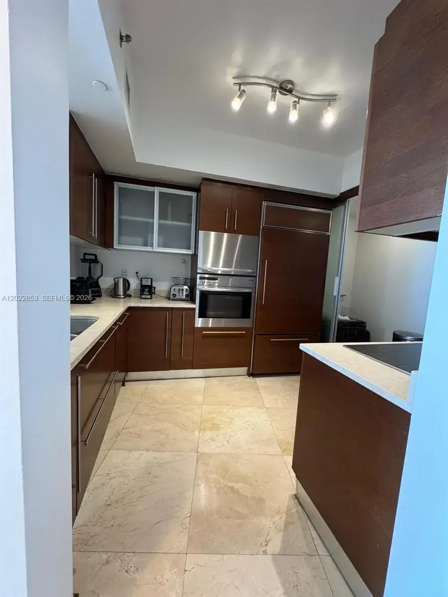 450 Alton Rd # 3505, Miami Beach FL 33139 photo 3