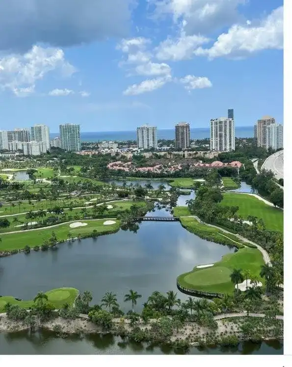 19501 W Country Club Dr # 03, Aventura FL 33180